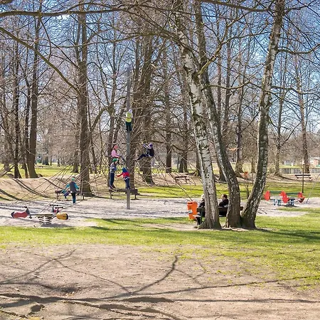 Hotel Alton Garni 3*